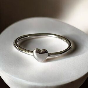 925 Silver Heart shaped thin band ring very delicate ring